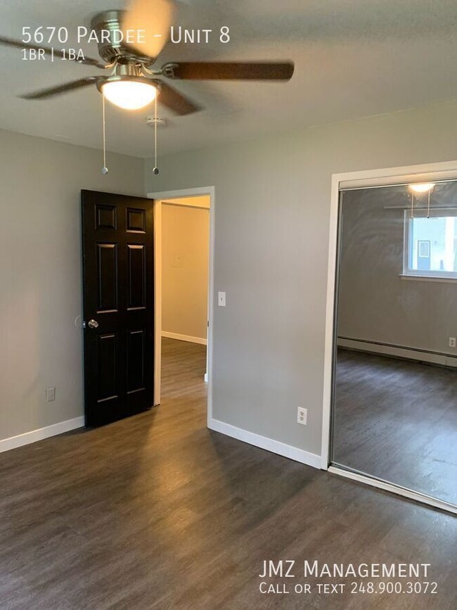 Building Photo - BEAUTIFUL 1 BED 1 BATH UPPER UNIT