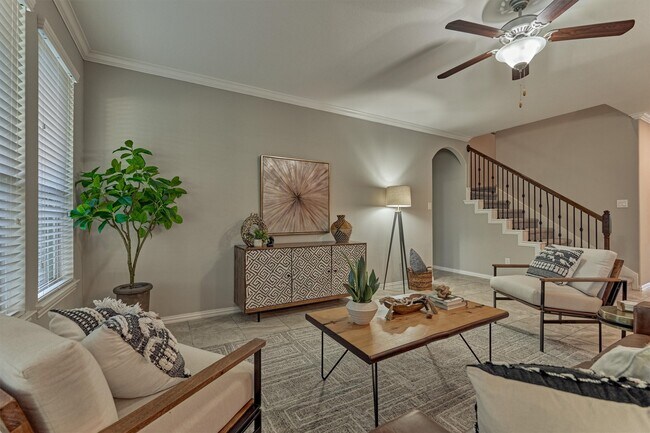 Building Photo - 2437 Branshill Dr