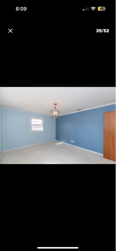 Building Photo - 3228 S Travis St