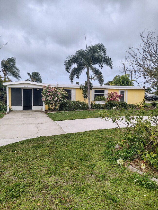 Building Photo - 1164 Kehosee Ln