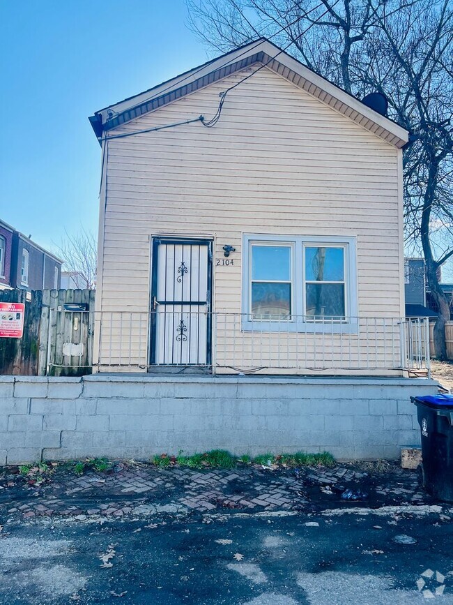 Building Photo - Two bedroom in West Louisville now available!