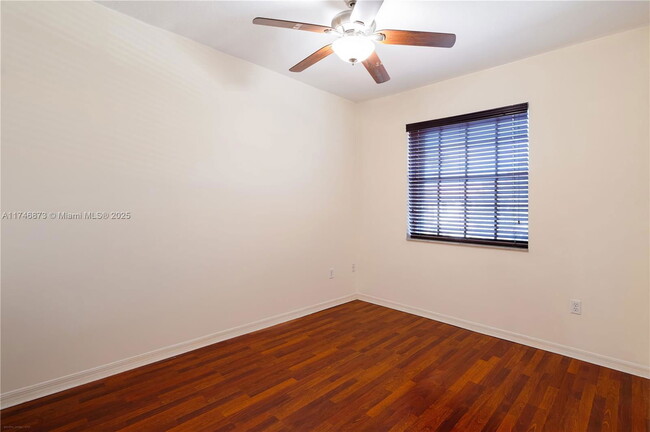 Building Photo - 12762 SW 49th Ct