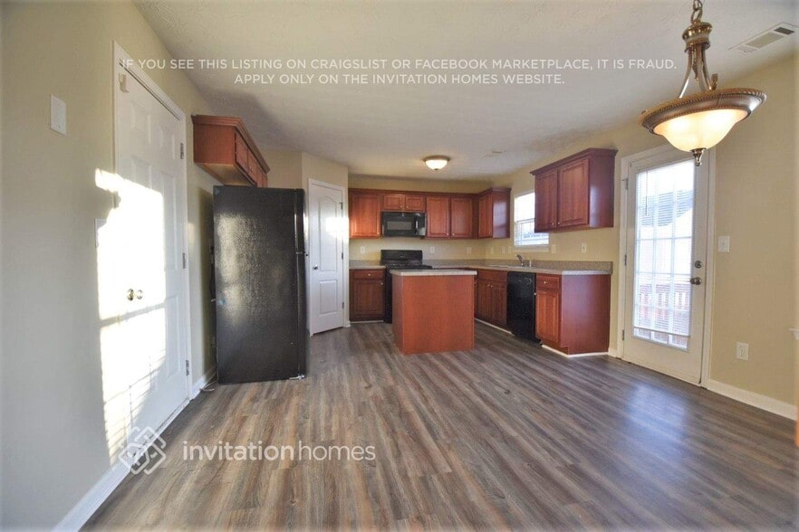 Building Photo - 4351 Prather Son Dr