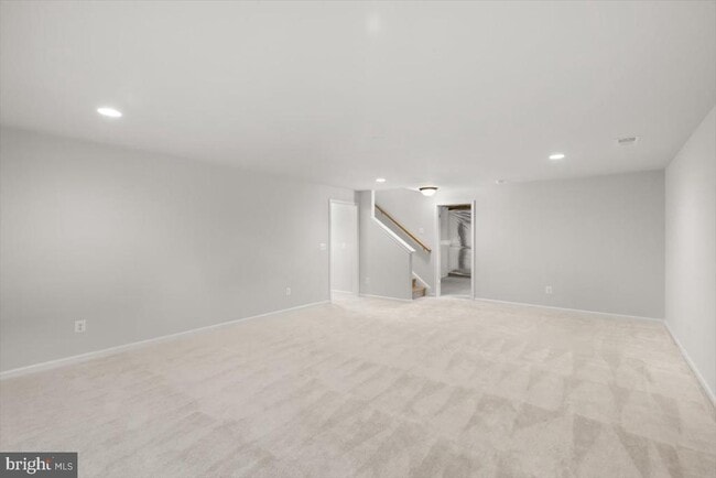 Building Photo - 104 Heyford Dr