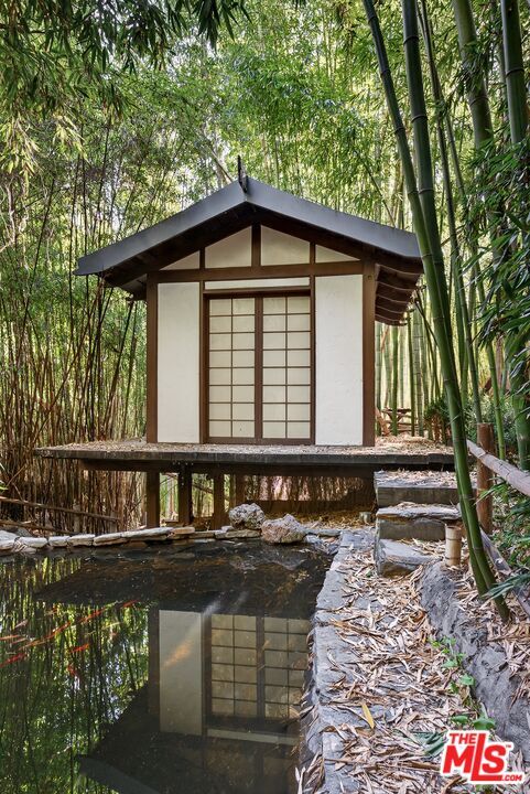 Building Photo - 9894 Beverly Grove Dr