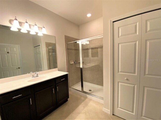 Building Photo - 7886 Moonstone Dr