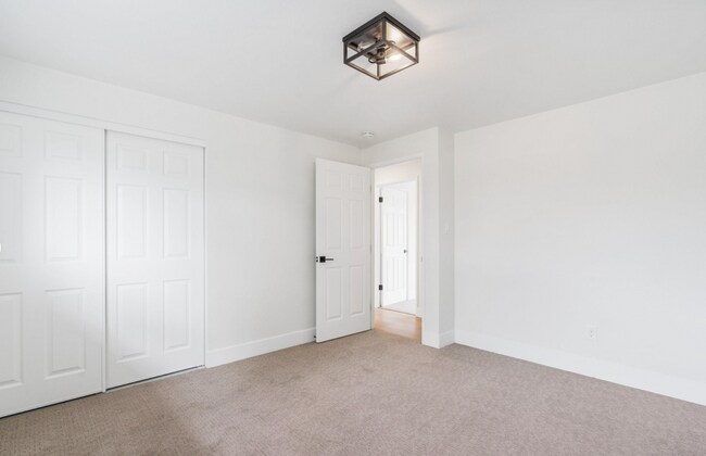 Bedroom 1 - 1270 Kirston St