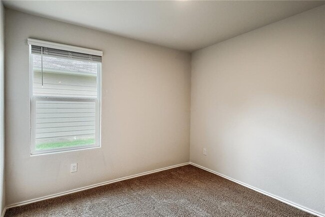 Building Photo - 745 Adler Way