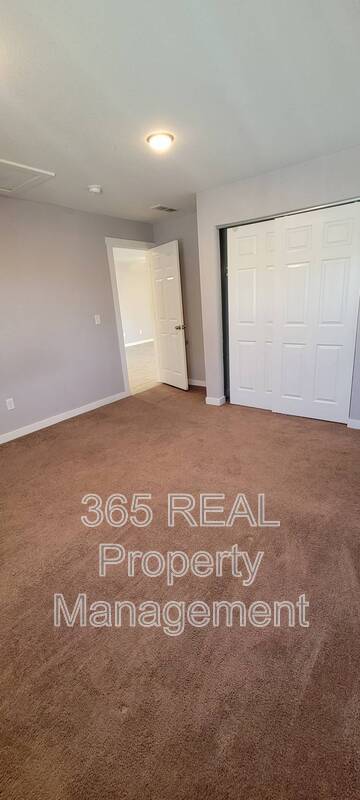 Building Photo - 3311-3311 11th Ave