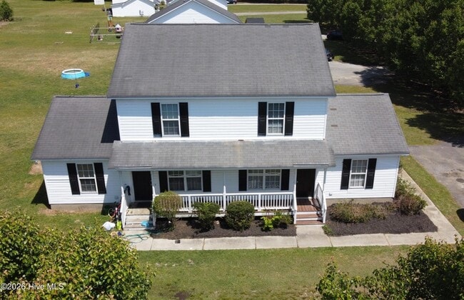 Building Photo - 17 Brantley Cir