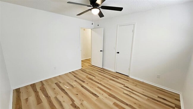 Building Photo - 1416 NW 105th Terrace