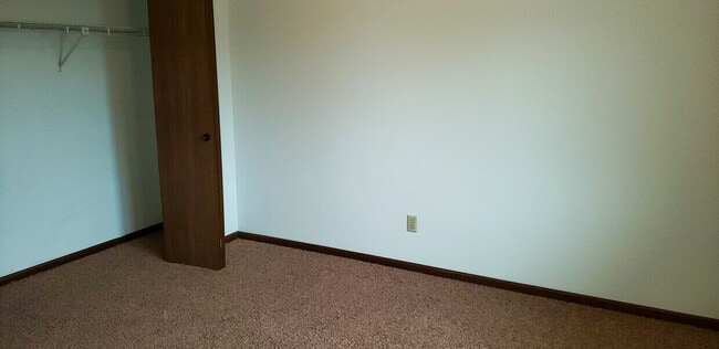 Building Photo - 645 Galena Ct