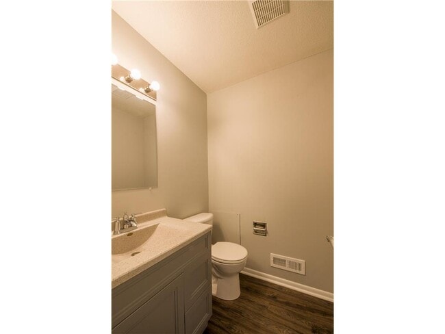 Building Photo - 5590 Timber Ln