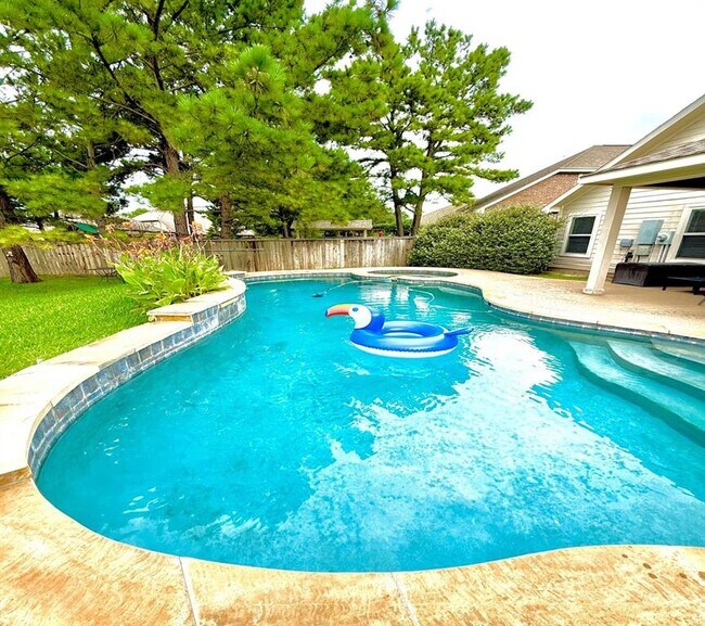 Building Photo - 95 Sagamore Ridge Pl