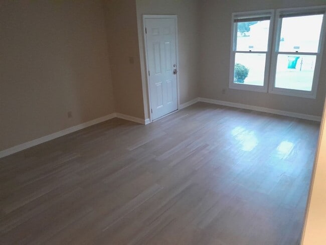 Building Photo - New Rental Available-Move In Ready