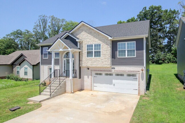 Building Photo - 1121 Cardinal Creek Dr