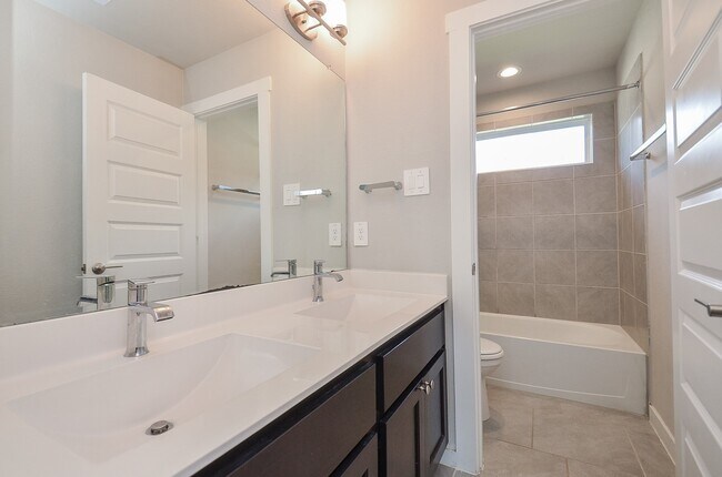 Building Photo - 28402 Eli Eagle St