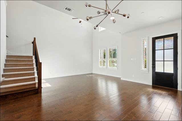 Building Photo - 4833 Paddock Trl