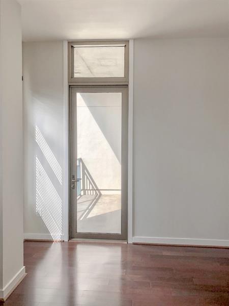 Building Photo - 565 Peachtree St NE