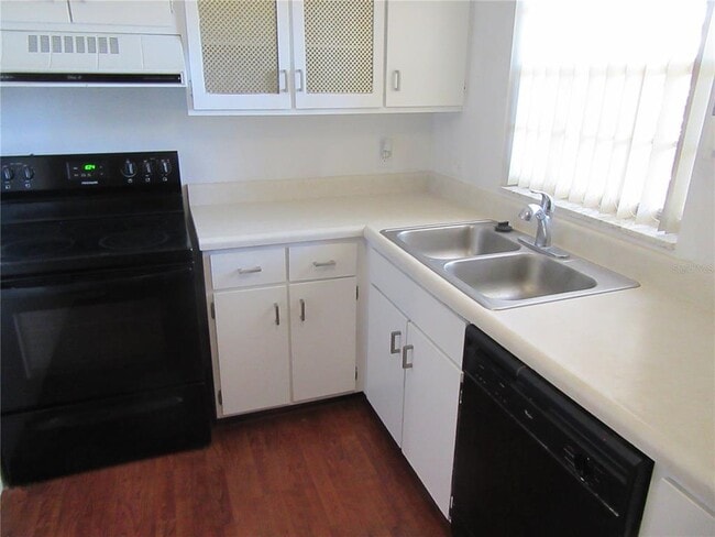 Building Photo - 1143 85th Terrace N