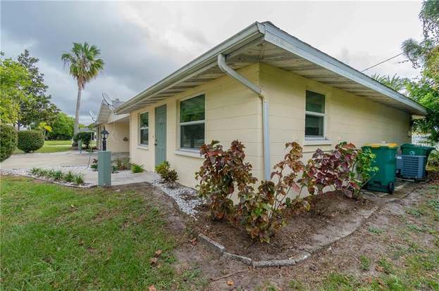 Building Photo - 1600 Cardinal Ln