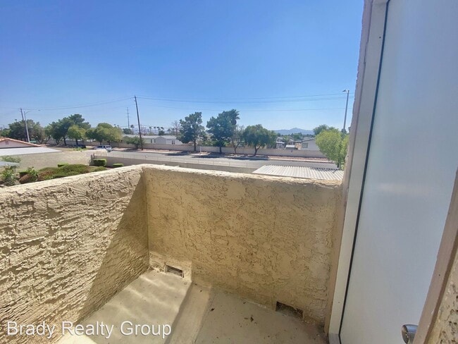 Building Photo - 2 br, 2 bath House - 2978 Juniper Hills #201