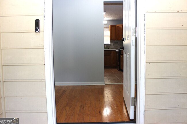 Building Photo - 6941 Vesta Brook Dr