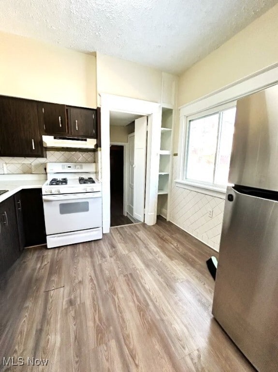 Building Photo - 2454 Cleveland Ave