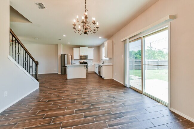 Building Photo - 7908 Spritsail Ln