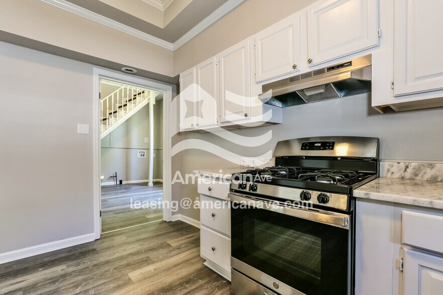 Building Photo - 2508 Marshall St