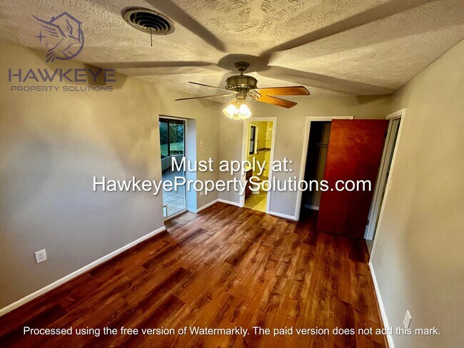 Building Photo - 3205 Carleton Cir W