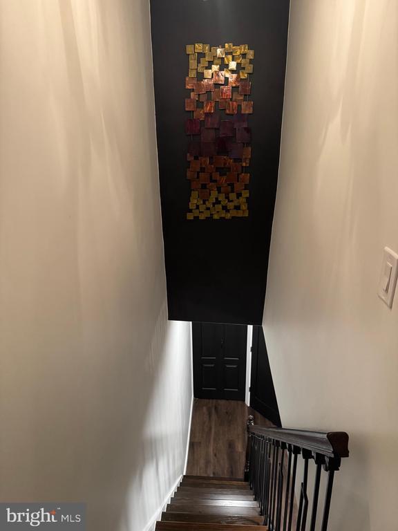 Building Photo - 814 Chestnut St