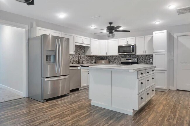 Building Photo - 222 Citrus Dr