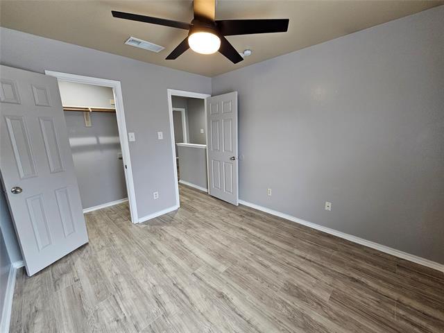 Building Photo - 611 Oriole Blvd