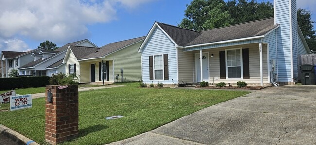 Building Photo - 127 Radford Cir