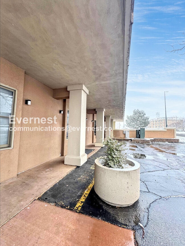 Building Photo - 2225 Buchtel Blvd S