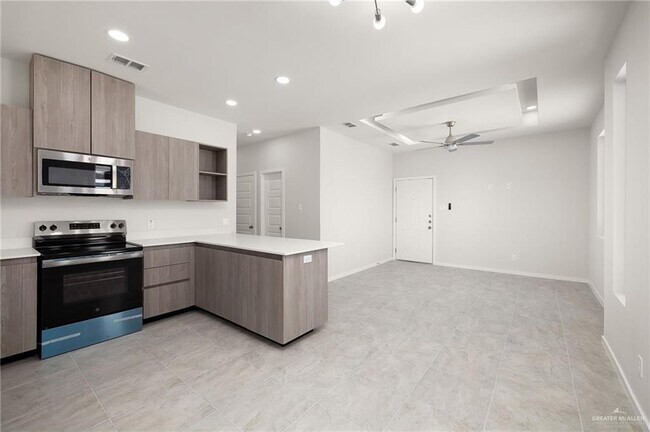 Building Photo - 12 N Alexandrite Ave