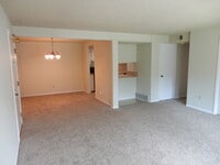Building Photo - LOVELY spacious 2 bed/2 bath Westminster condo