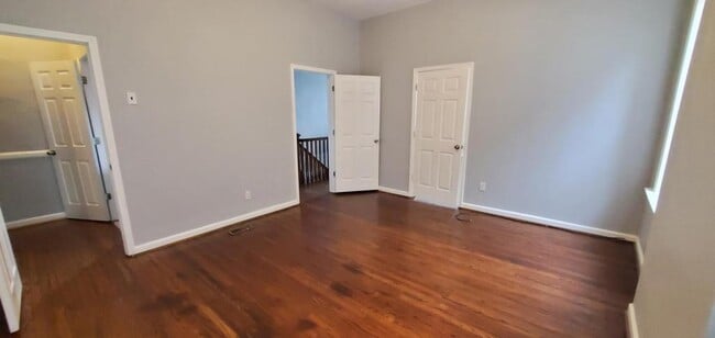 Building Photo - 4135 S Compton Ave