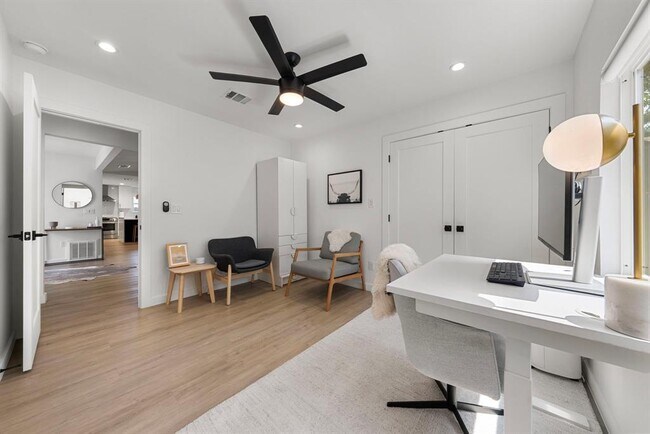 Building Photo - 510 Meadow Lea Dr