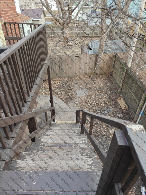 Building Photo - 417 W 14th St