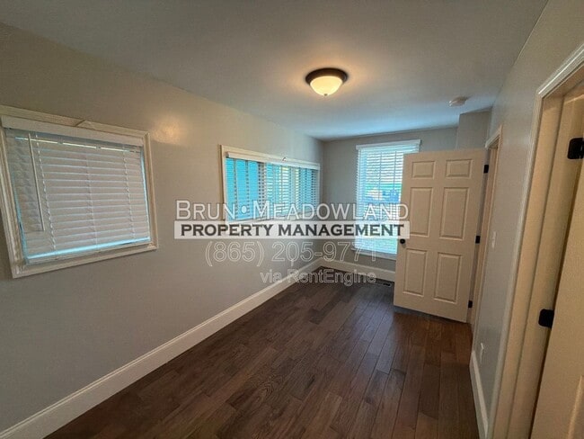 Building Photo - 708 Morgan St
