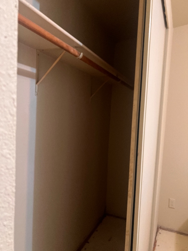 Building Photo - 386 La Casa St