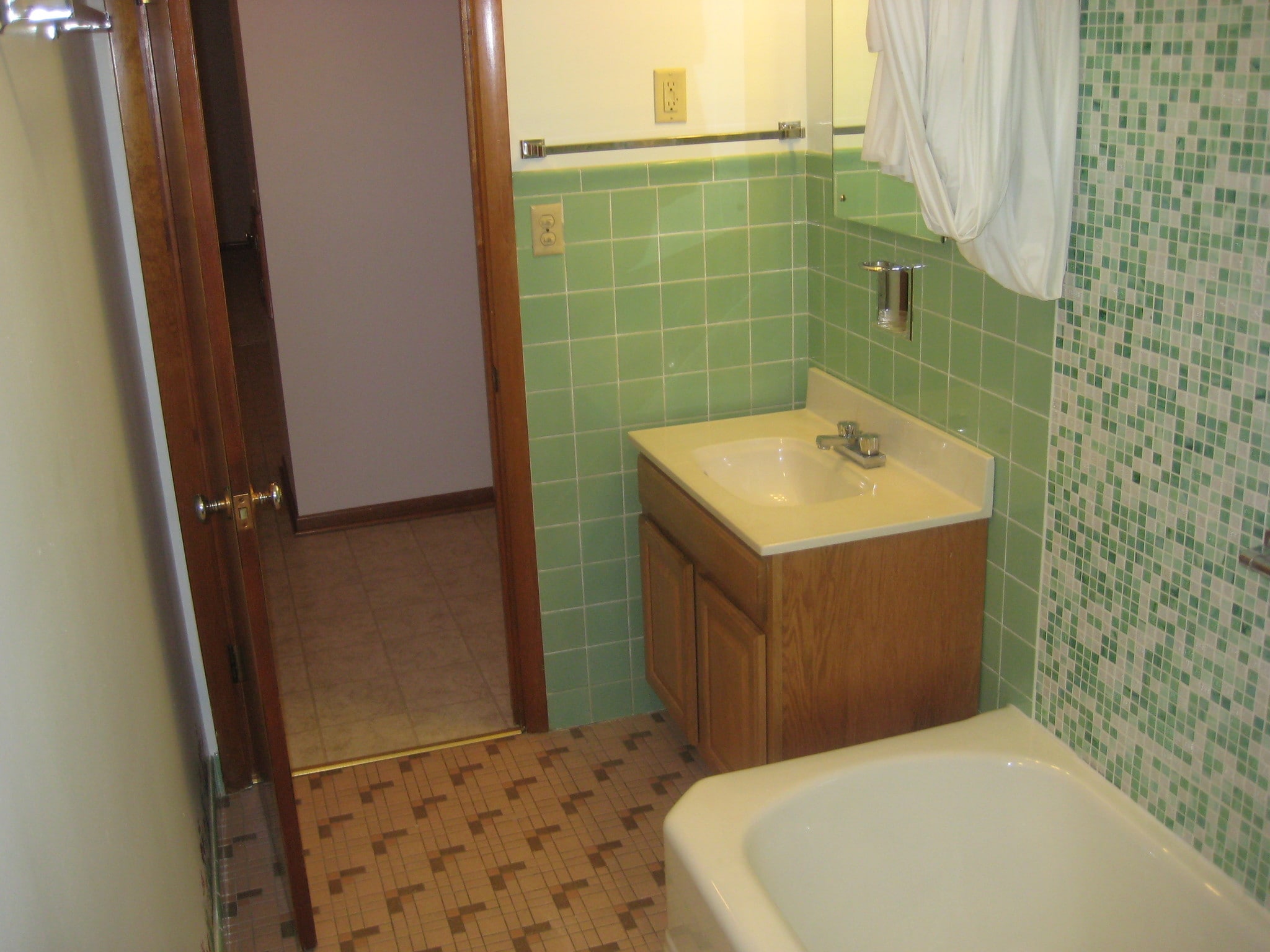 Bathroom sink - 4210 S 22nd St