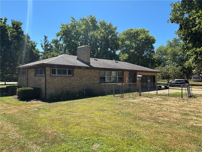 Building Photo - 4307 Manchester Rd
