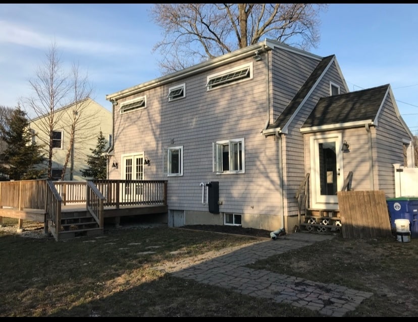 Building Photo - 19 Penniman Ter