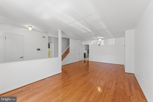 Building Photo - 7428 Chummley Ct