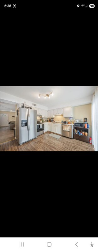 Building Photo - 2402 Briggs Ave