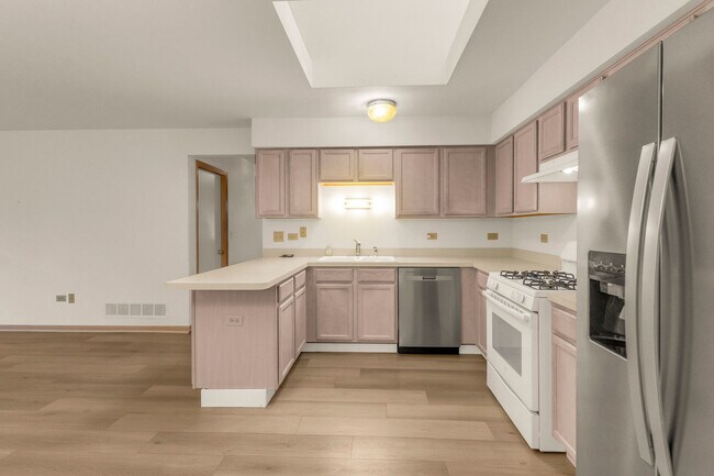 Building Photo - 9147 Boardwalk Terrace
