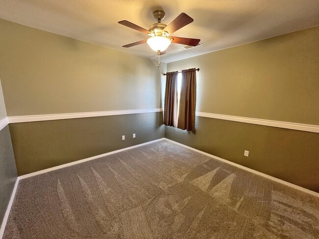 Building Photo - 10504 Woodquail Dr NW